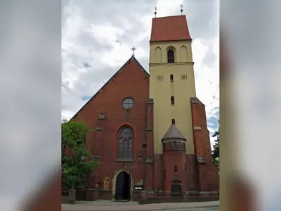 Kościół parafialny pw. św. Zygmunta i św. Jadwigi Śląskiej w Kędzierzynie-Koźlu.